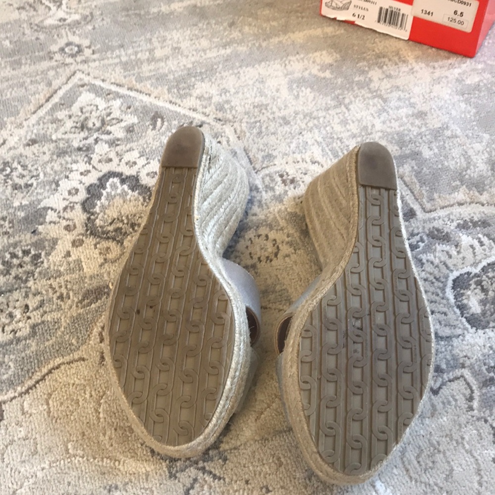 Silver espadrilles - Picture 4 of 6